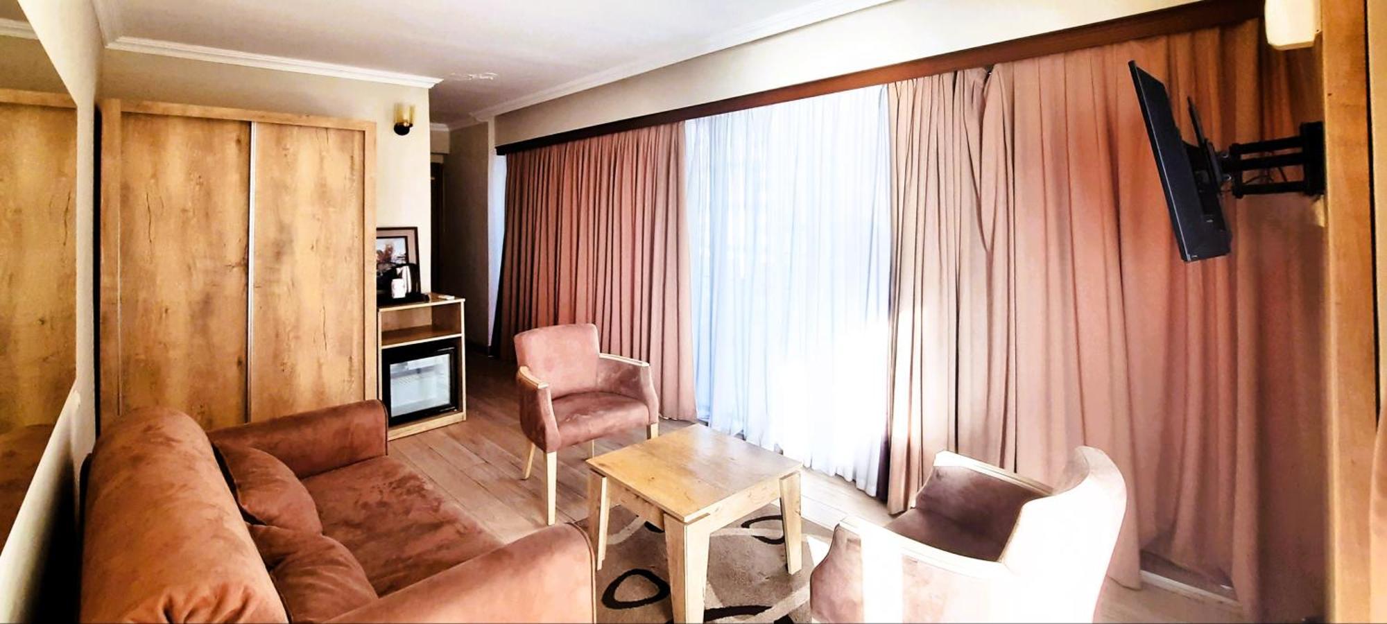 באטומי Ashtal Beach Hotel מראה חיצוני תמונה