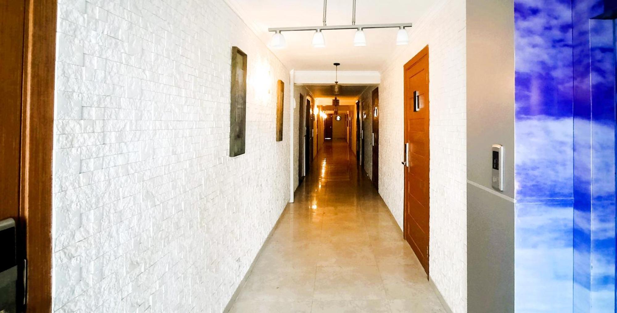 באטומי Ashtal Beach Hotel מראה חיצוני תמונה
